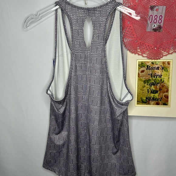 NWT Patagonia Seabrook Running Tank Smokey Violet Size Large - Picture 3 of 11